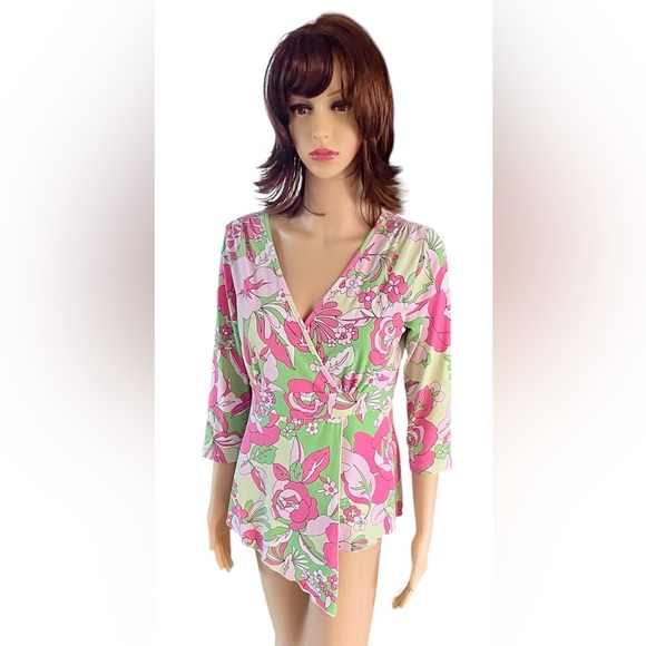J.B. Floral V-Neck Wrap Top True Vintage in Pink and Green - Picture 12 of 12
